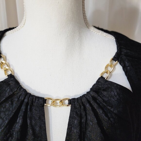 NWT- Cut Out Chain Detail Black Blouse - Picture 3 of 5